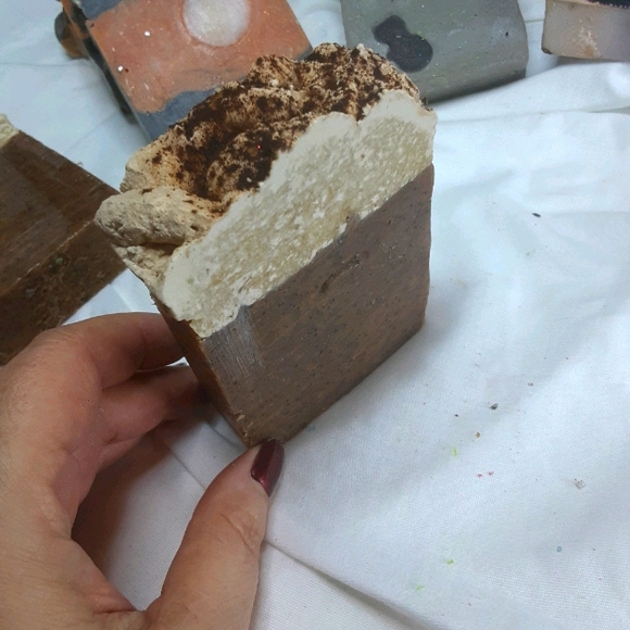 6 soap sampler Fall theme Halloween - Picture 4 of 14